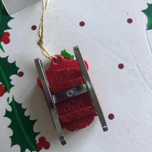 Personalized Sleigh Ornament “Joyce” - Picture 3 of 3